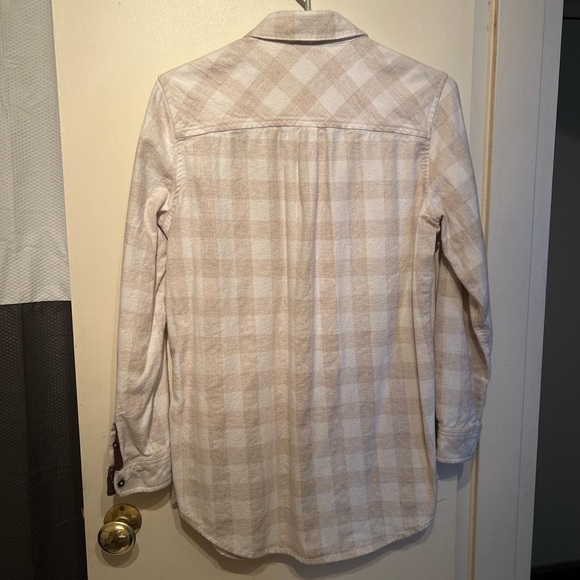 Men’s Flannel - Picture 2 of 2
